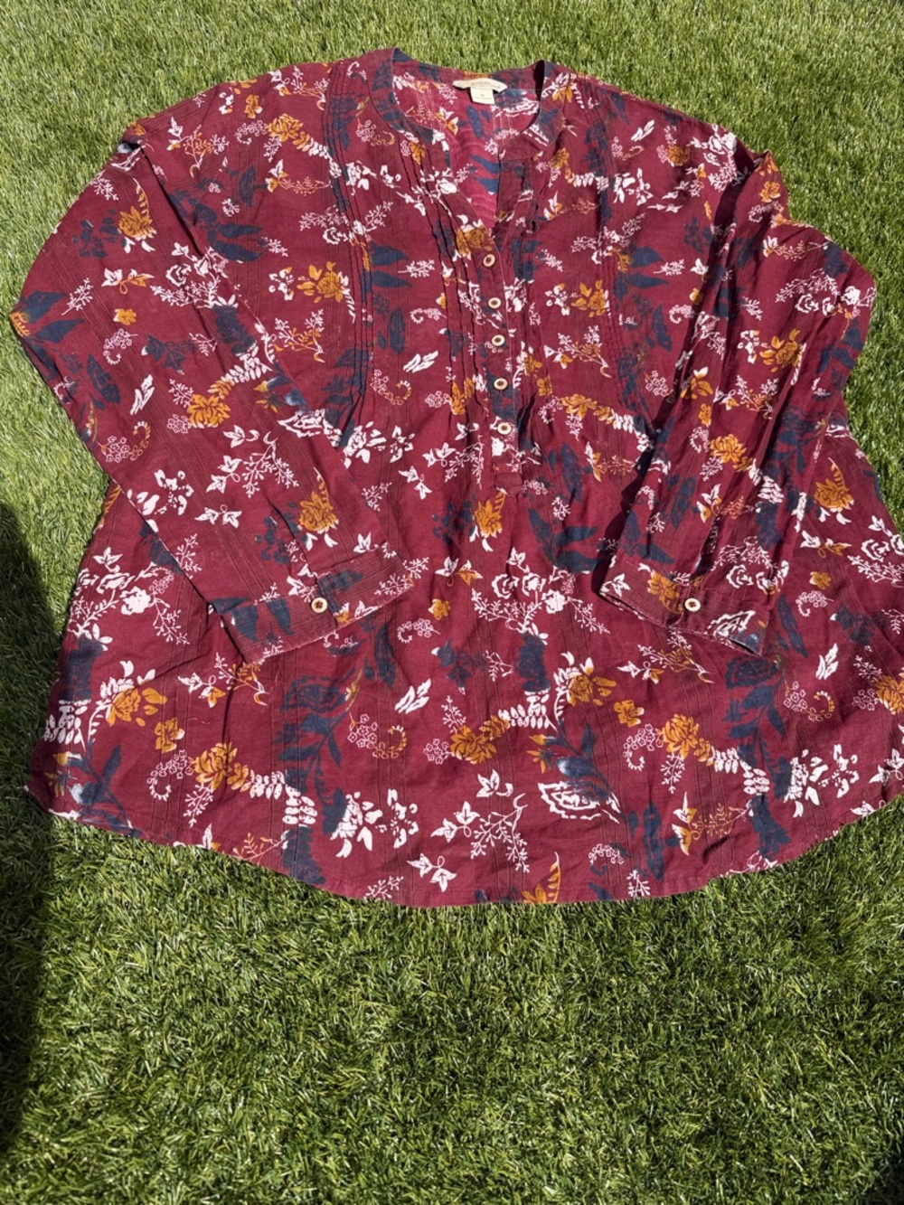 Natural Reflections Burgundy Floral Henley with Mustard & Navy Accents size 3x